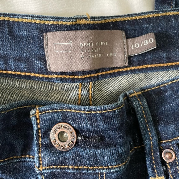Levi’s Demi Curve Classic Straight Leg 10/30 - Picture 3 of 6